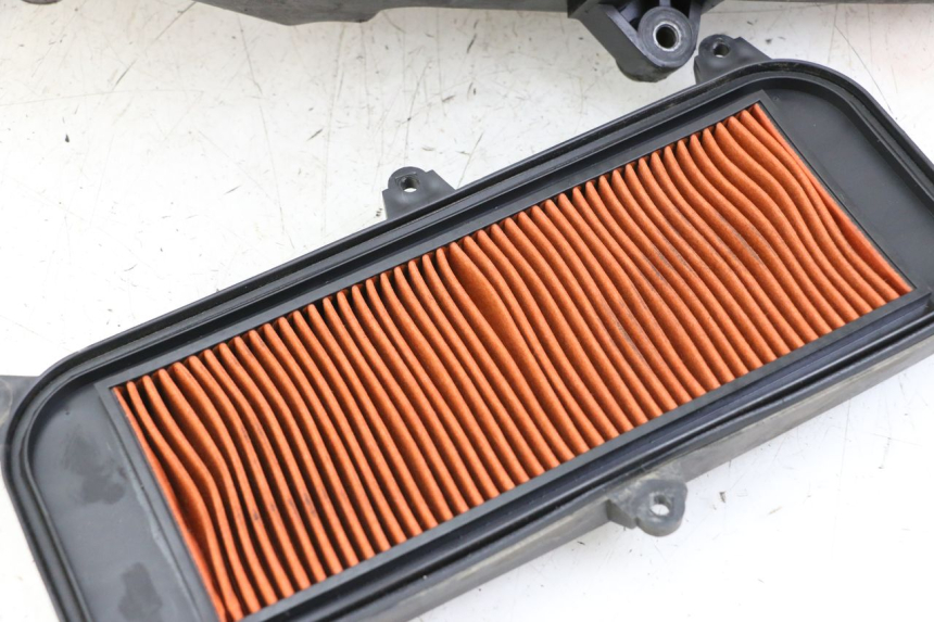 photo de LUFTFILTERKASTEN KYMCO GRAND DINK 125 (2008 - 2014) - Weitere Ansicht des Artikels