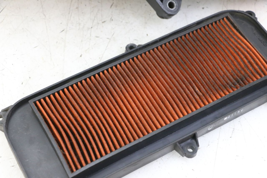 photo de LUFTFILTERKASTEN KYMCO GRAND DINK 125 (2008 - 2014) - Kennzeichnungen und Originalreferenzen