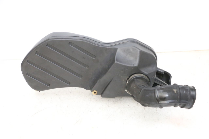 photo de LUFTFILTERKASTEN PIAGGIO MP3 HPE 300 (2019 - 2026) - Alternative Perspektive