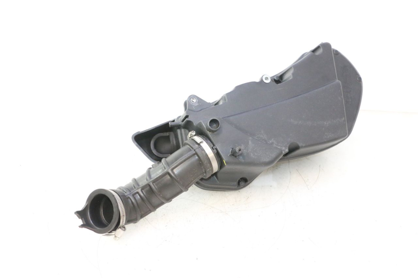 photo de LUFTFILTERKASTEN PIAGGIO MP3 HPE 530 (2022 - 2026) - Details der Befestigungspunkte