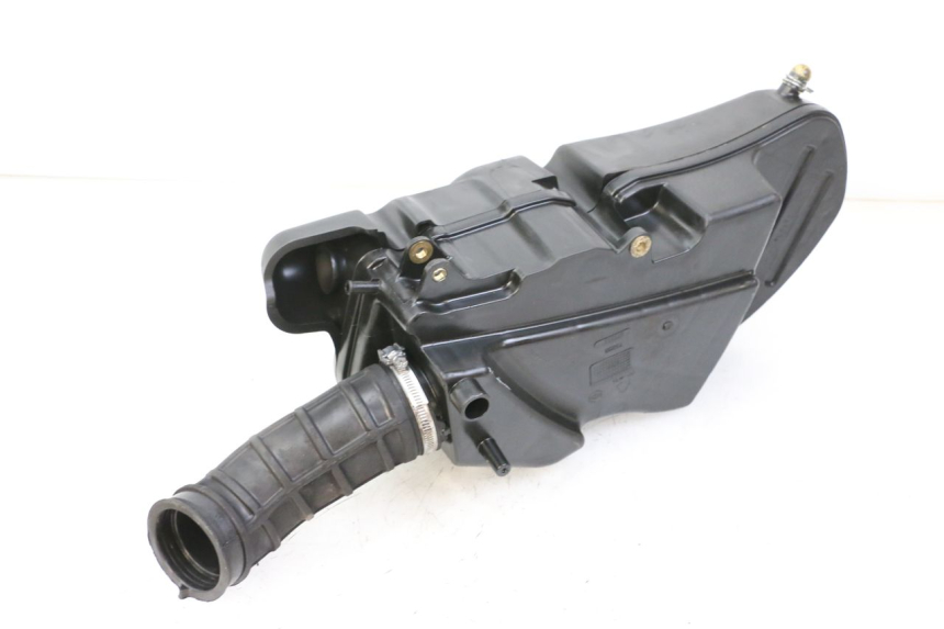 photo de LUFTFILTERKASTEN PIAGGIO MP3 500 (2014 - 2017) - Alternative Perspektive