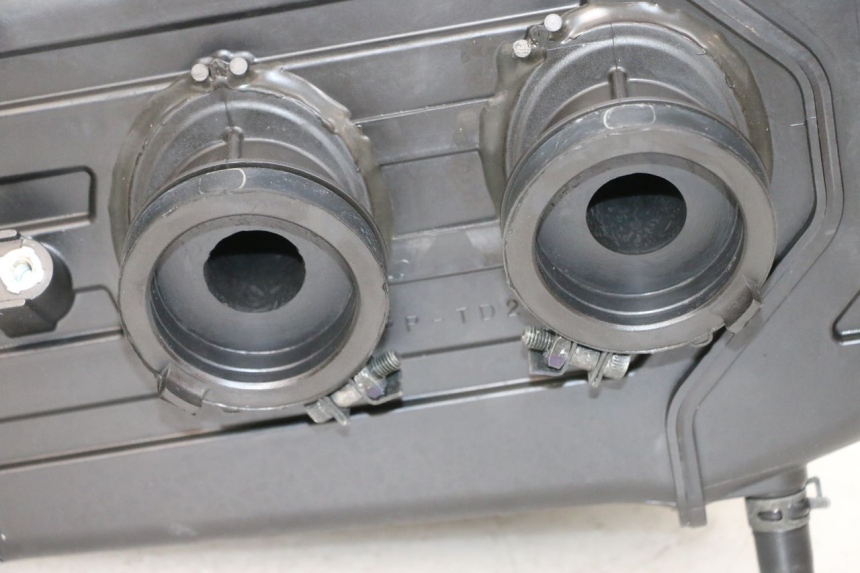 photo de LUFTFILTERKASTEN YAMAHA MT-07 MT07 ABS 700 (2018 - 2020) - Oberflächenzustand und Material