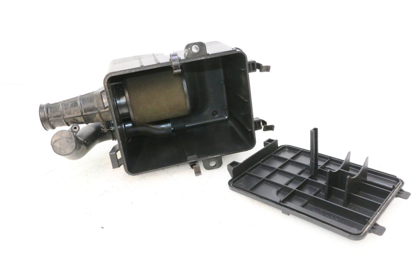 photo de LUFTFILTERKASTEN KYMCO MXU R 250 (2004 - 2010) - Details der Befestigungspunkte