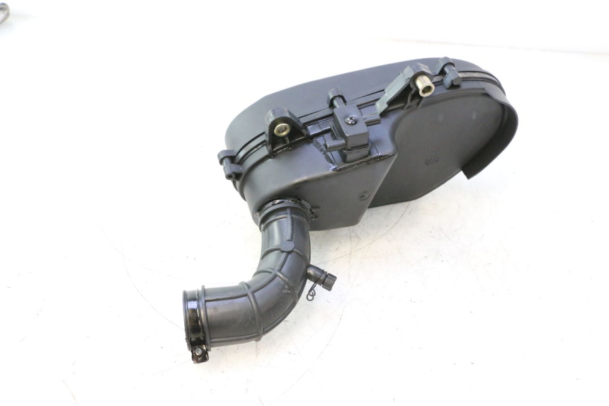 photo de LUFTFILTERKASTEN JM MOTORS R-MAX TECH 50 (2024 - 2026) - Zoom auf Gebrauchszustand