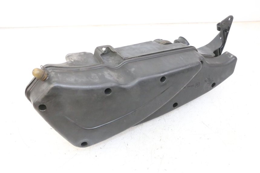 photo de LUFTFILTERKASTEN PEUGEOT SATELIS 125 (2013 - 2018) - Detailansicht des Bauteils