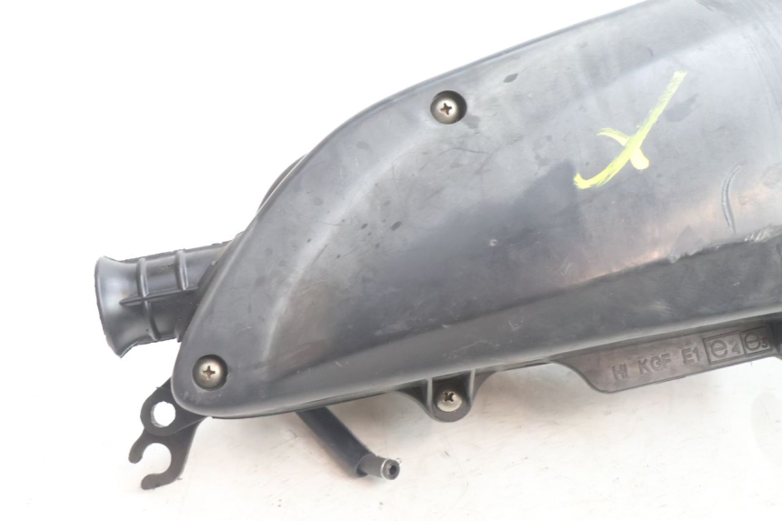 photo de LUFTFILTERKASTEN HONDA SH 125 (2001 - 2003) - Detailansicht des Bauteils