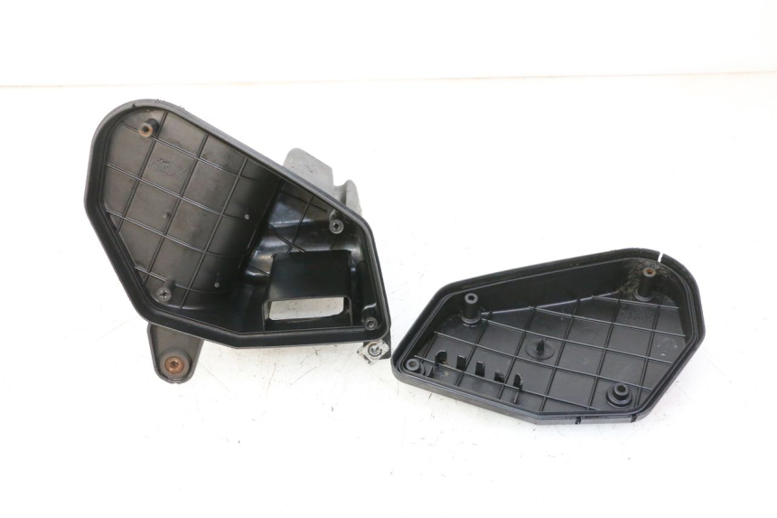 photo de LUFTFILTERKASTEN GILERA SMT SUPERMOTARD 50 (2009 - 2017) - Detailansicht des Bauteils