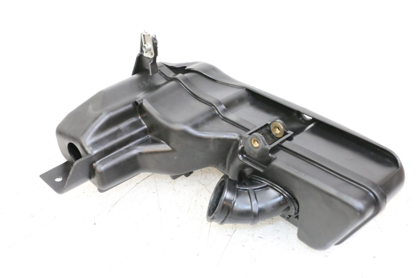 photo de LUFTFILTERKASTEN APRILIA SR MOTARD 50 (2012 - 2018) - Zoom auf Gebrauchszustand