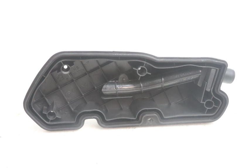 photo de LUFTFILTERKASTEN PEUGEOT STREETZONE NAKED 2T 50 (2014 - 2018) - Details der Befestigungspunkte