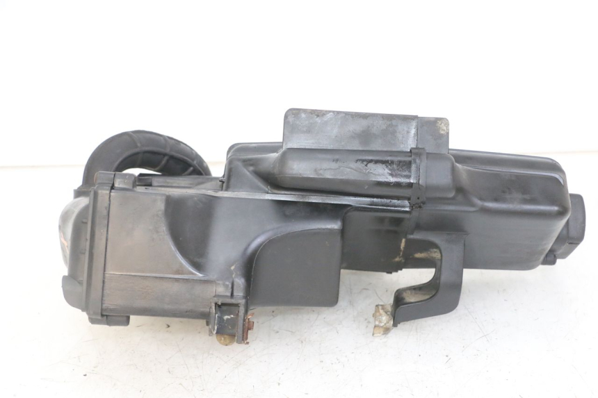 photo de LUFTFILTERKASTEN PIAGGIO SUPER LX 125 (2000 - 2003) - Technische Nahaufnahme