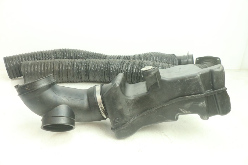 photo de LUFTFILTERKASTEN YAMAHA WAVE RUNNER GP R 1200 (2000 - 2003) - Zoom auf Gebrauchszustand