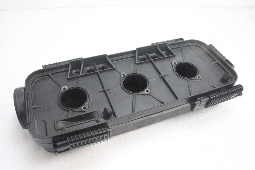 photo de LUFTFILTERKASTEN YAMAHA WAVE RUNNER GP R 1200 (2000 - 2003) - Oberflächenzustand und Material