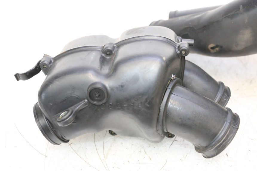 photo de LUFTFILTERKASTEN YAMAHA XP T-MAX ABS 500 (2005 - 2005) - Charakteristische Merkmale