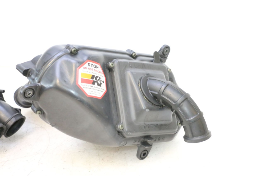 photo de LUFTFILTERKASTEN YAMAHA XP T-MAX ABS 500 (2005 - 2005) - Zoom auf Komponenten