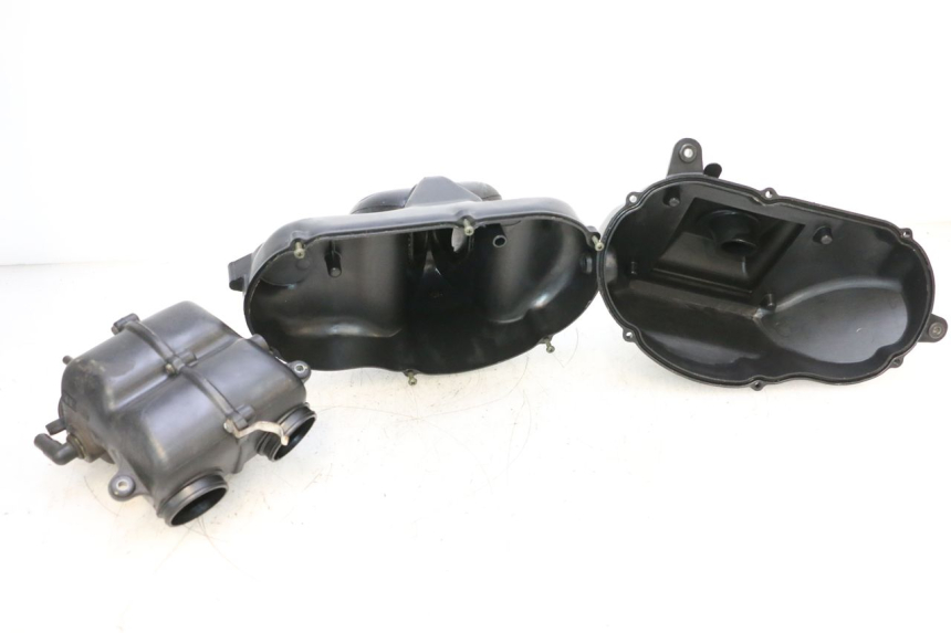 photo de LUFTFILTERKASTEN YAMAHA XP T-MAX ABS 500 (2005 - 2005) - Details der Befestigungspunkte