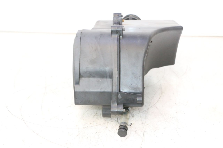 photo de LUFTFILTERKASTEN YAMAHA YP MAJESTY 125 (2002 - 2006) - Oberflächenzustand und Material