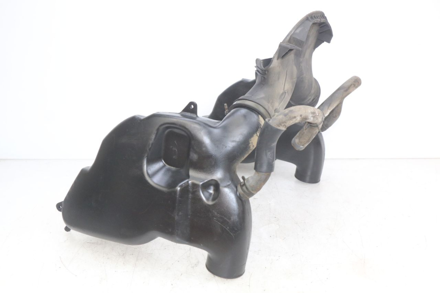 photo de LUFTFILTERKASTEN YAMAHA YZF R THUNDERCAT 600 (1996 - 2003) - Alternative Perspektive