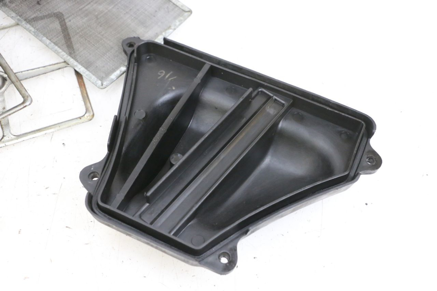 photo de LUFTFILTERKASTEN KYMCO ZING 125 (1997 - 2003) - Kennzeichnungen und Originalreferenzen