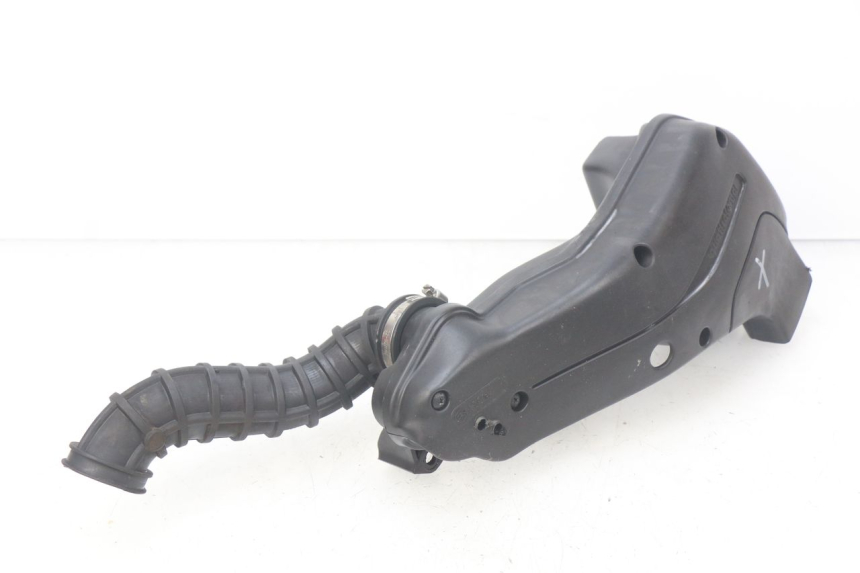 photo de LUFTFILTERKASTEN PIAGGIO ZIP 4T 50 (2006 - 2017) - Details der Befestigungspunkte