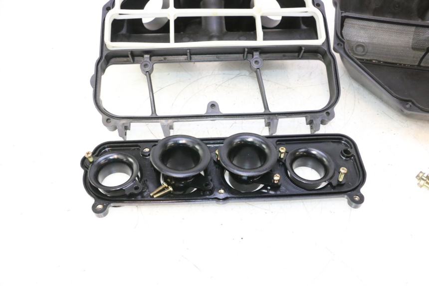 photo de LUFTFILTERKASTEN KAWASAKI ZX-6R ZX6R 600 (2000 - 2002) - Charakteristische Merkmale