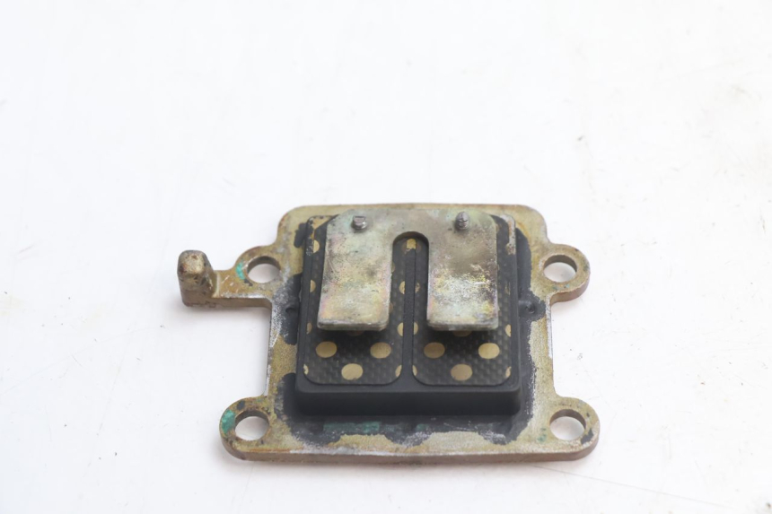 photo de ANSAUGSTUTZEN MBK BOOSTER SPIRIT 50 (1999 - 2003) - Detailansicht des Bauteils