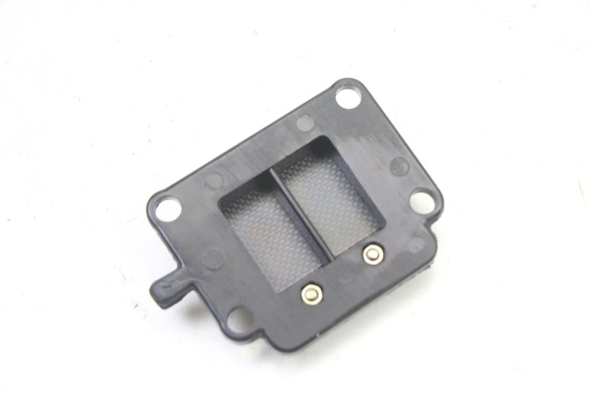 photo de MEMBRANBLOCK MBK BOOSTER SPIRIT NAKED 50 (2004 - 2017) - Alternative Perspektive