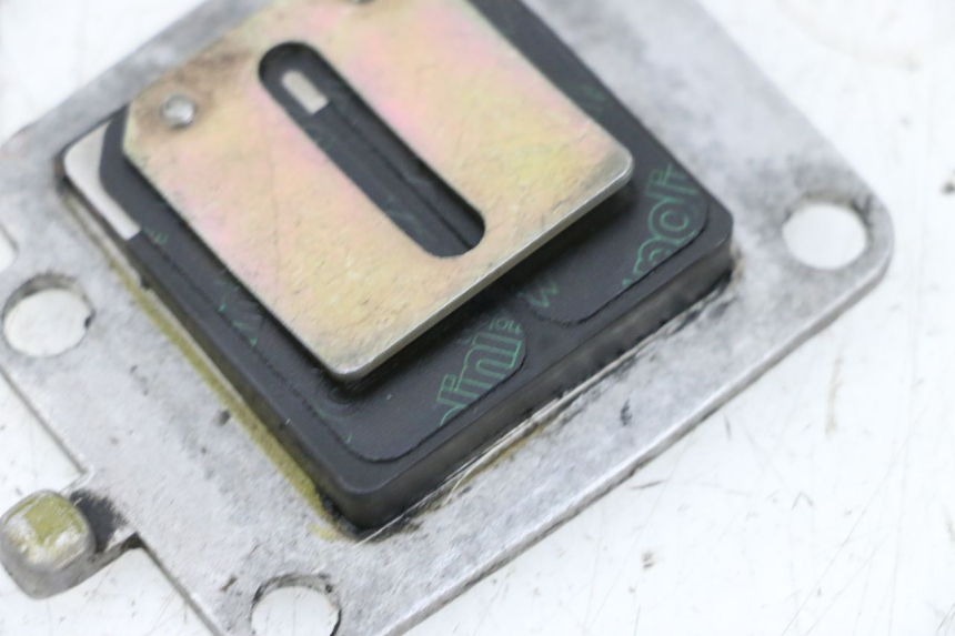 photo de MEMBRANBLOCK MBK BOOSTER SPIRIT NAKED 50 (2004 - 2017) - Zoom auf Gebrauchszustand