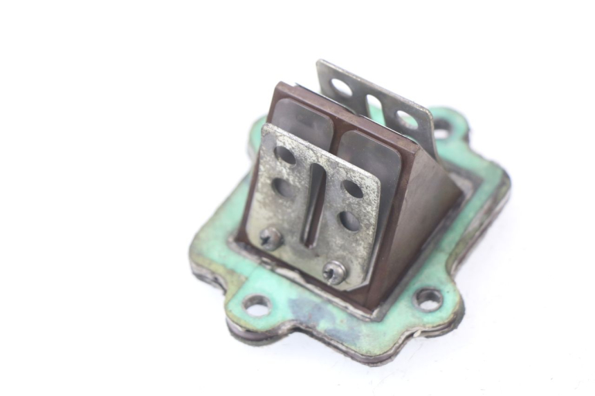 photo de MEMBRANBLOCK GENERIC CRACKER 50 (2005 - 2008) - Alternative Perspektive