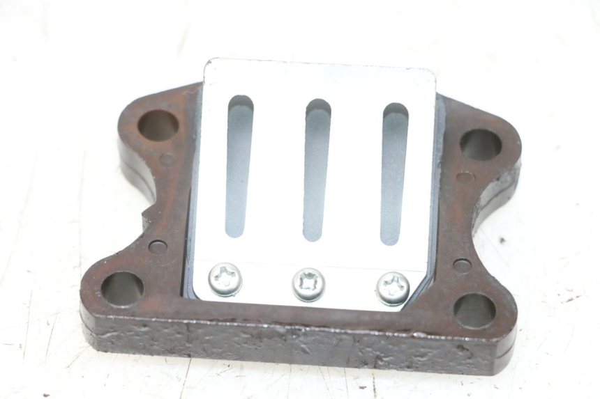 photo de MEMBRANBLOCK PEUGEOT ELYSTAR 50 (2002 - 2014) - Zoom auf Gebrauchszustand