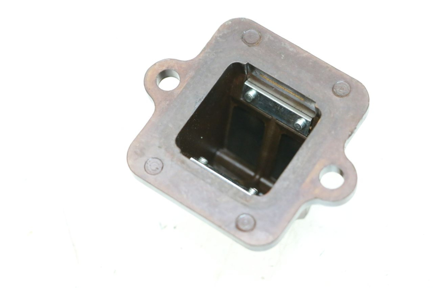 photo de ANSAUGSTUTZEN PEUGEOT KISBEE 2T 50 (2010 - 2017) - Detailansicht des Bauteils