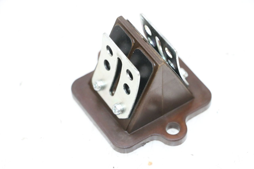 photo de ANSAUGSTUTZEN PEUGEOT KISBEE 2T 50 (2010 - 2017) - Alternative Perspektive