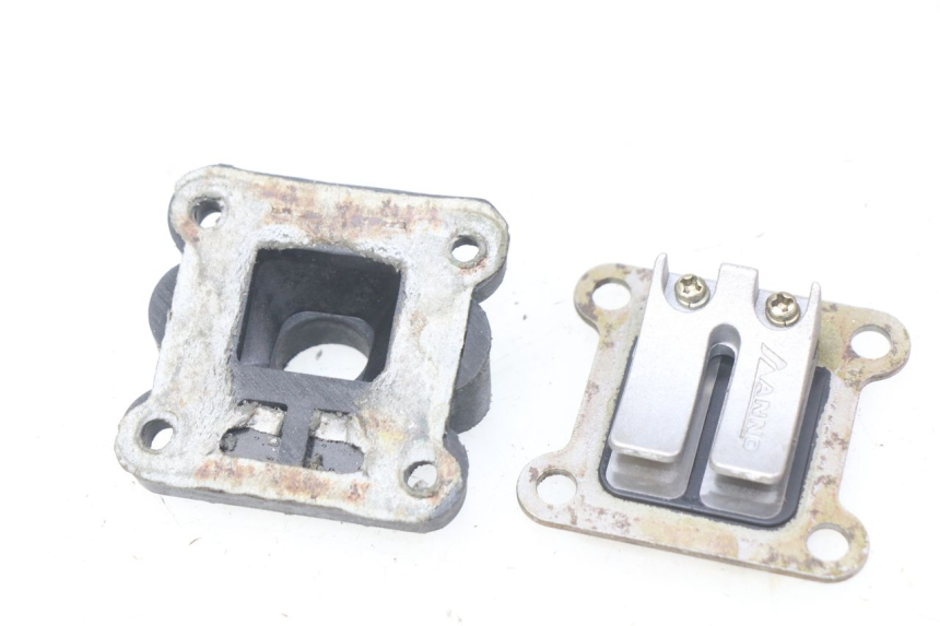 photo de VERGASERFLANSCH POCKET BIKE KXD 50 - Hauptansicht