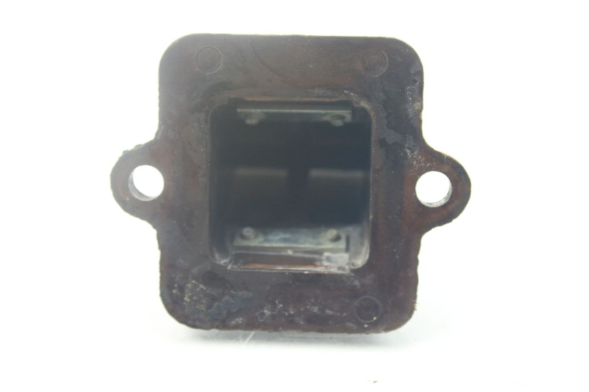 photo de ANSAUGSTUTZEN PEUGEOT LUDIX SNAKE 2T 50 (2004 - 2014) - Detailansicht des Bauteils