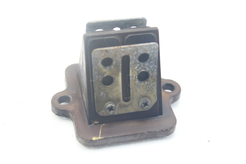 photo de ANSAUGSTUTZEN PEUGEOT LUDIX SNAKE 2T 50 (2004 - 2014) - Zoom auf Gebrauchszustand