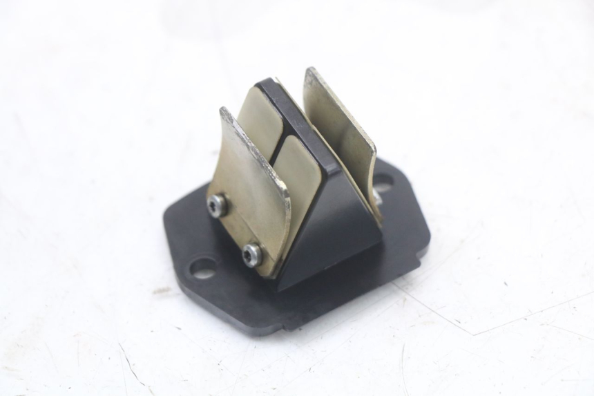 photo de ANSAUGSTUTZEN PIAGGIO VESPA LX 2T 50 (2005 - 2013) - Hauptansicht