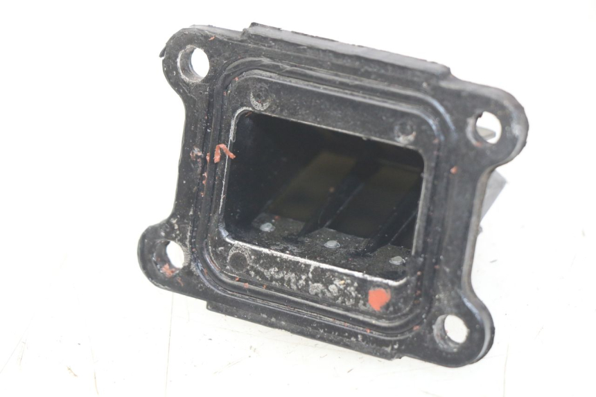 photo de ANSAUGSTUTZEN APRILIA SX 50 (2011 - 2017) - Detailansicht des Bauteils