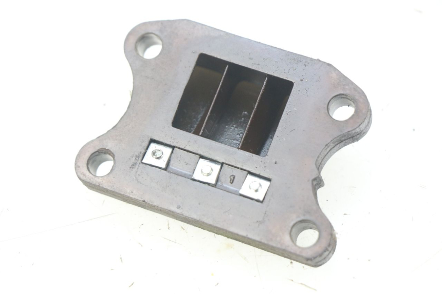 photo de ANSAUGSTUTZEN PEUGEOT TKR TREKKER FURIOUS 50 (2005 - 2014) - Detailansicht des Bauteils