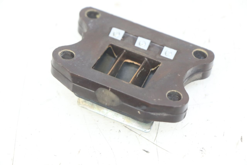 photo de ANSAUGSTUTZEN PEUGEOT TKR TREKKER FURIOUS 50 (2005 - 2014) - Detailansicht des Bauteils