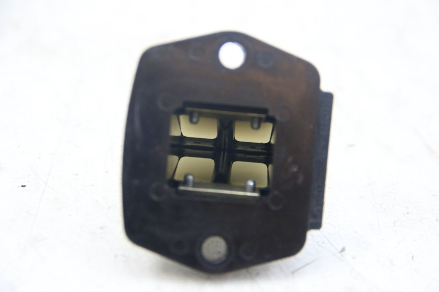 photo de ANSAUGSTUTZEN PIAGGIO VESPA S 2T 50 (2007 - 2014) - Alternative Perspektive