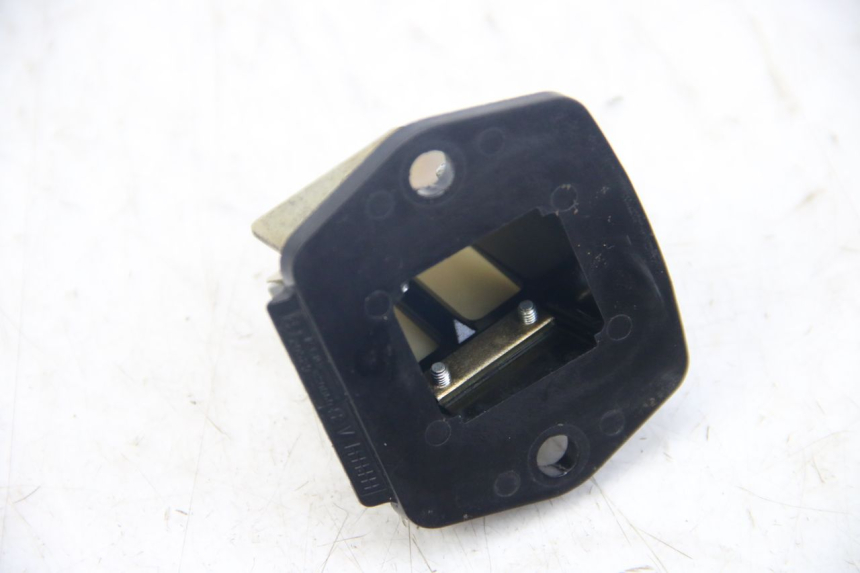 photo de ANSAUGSTUTZEN PIAGGIO VESPA S 2T 50 (2007 - 2014) - Gesamtansicht des Produkts