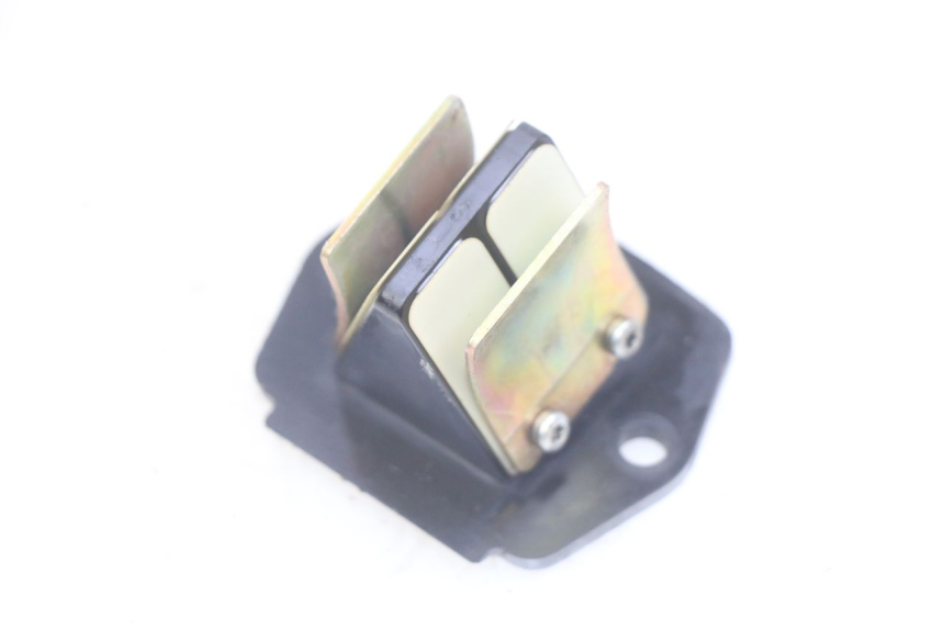 photo de ANSAUGSTUTZEN PIAGGIO VESPA S 2T 50 (2007 - 2014) - Alternative Perspektive