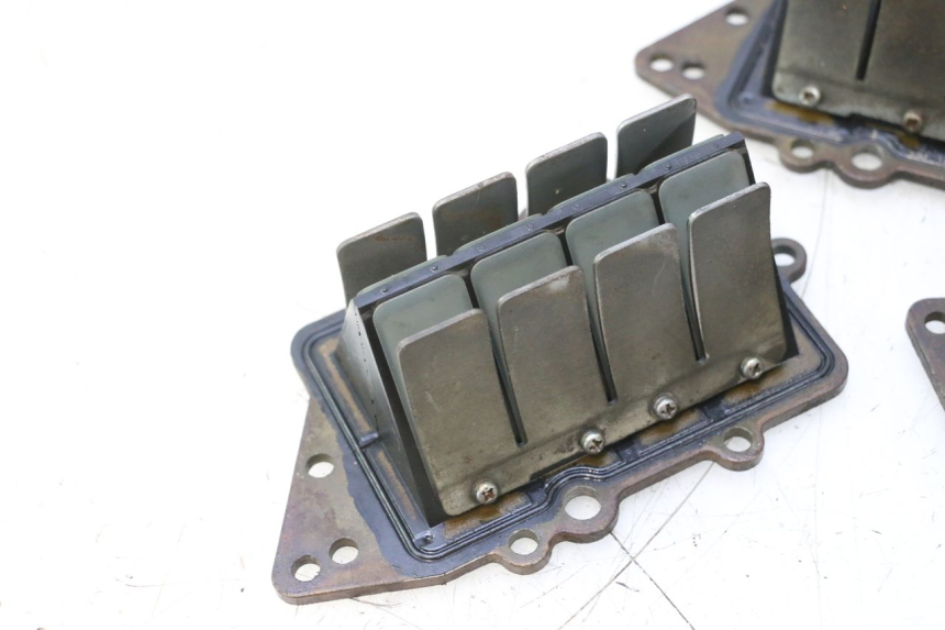 photo de MEMBRANBLOCK YAMAHA WAVE RUNNER GP R 1200 (2000 - 2003) - Weitere Ansicht des Artikels