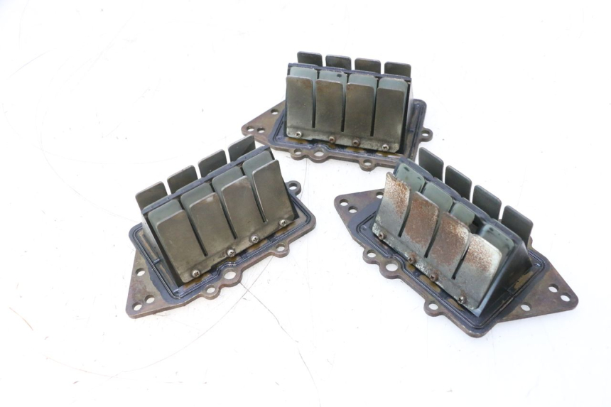 photo de MEMBRANBLOCK YAMAHA WAVE RUNNER GP R 1200 (2000 - 2003) - Zoom auf Komponenten