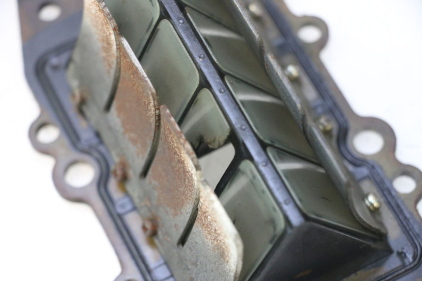 photo de MEMBRANBLOCK YAMAHA WAVE RUNNER GP R 1200 (2000 - 2003) - Oberflächenzustand und Material