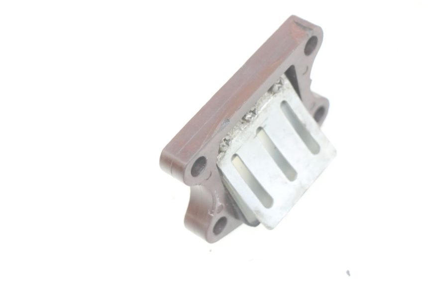 photo de ANSAUGSTUTZEN PEUGEOT ZENITH 50 (1994 - 1999) - Detailansicht des Bauteils