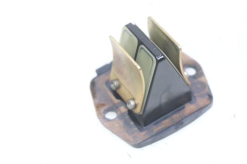 photo de VERGASERFLANSCH PIAGGIO ZIP 2T 50 (2009 - 2019) - Detailansicht des Bauteils