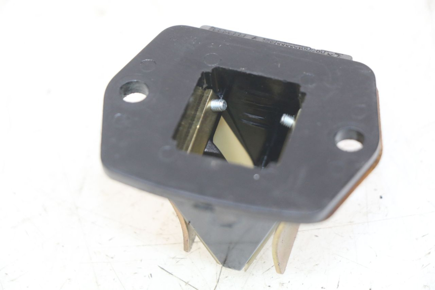 photo de VERGASERFLANSCH PIAGGIO ZIP 2T 50 (2009 - 2019) - Zoom auf Gebrauchszustand