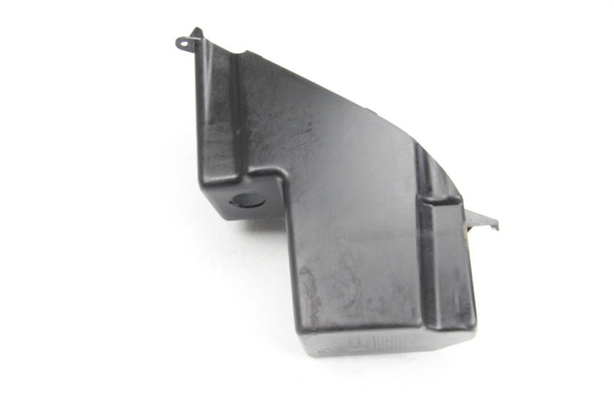 photo de HANDSCHUHFACH PEUGEOT CITYSTAR 50 (2013 - 2017) - Details der Befestigungspunkte