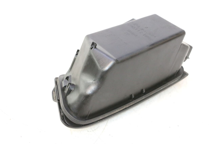 photo de HANDSCHUHFACH HONDA FJS SILVER WING SILVERWING 400 (2005 - 2008) - Details der Befestigungspunkte