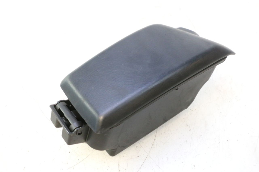 photo de HANDSCHUHFACH HONDA FJS SILVER WING SILVERWING 400 (2005 - 2008) - Detailansicht des Bauteils